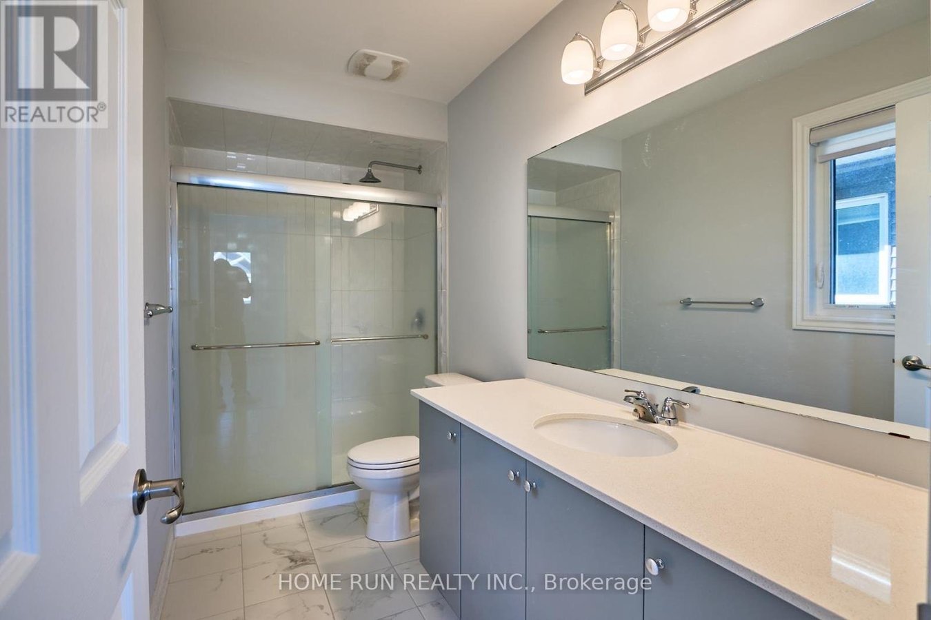 761 DERREEN AVENUE - Photo 25