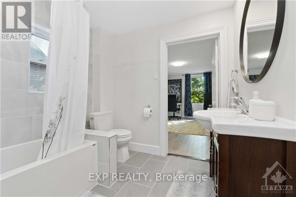 162 KING EDWARD AVENUE - Photo 15