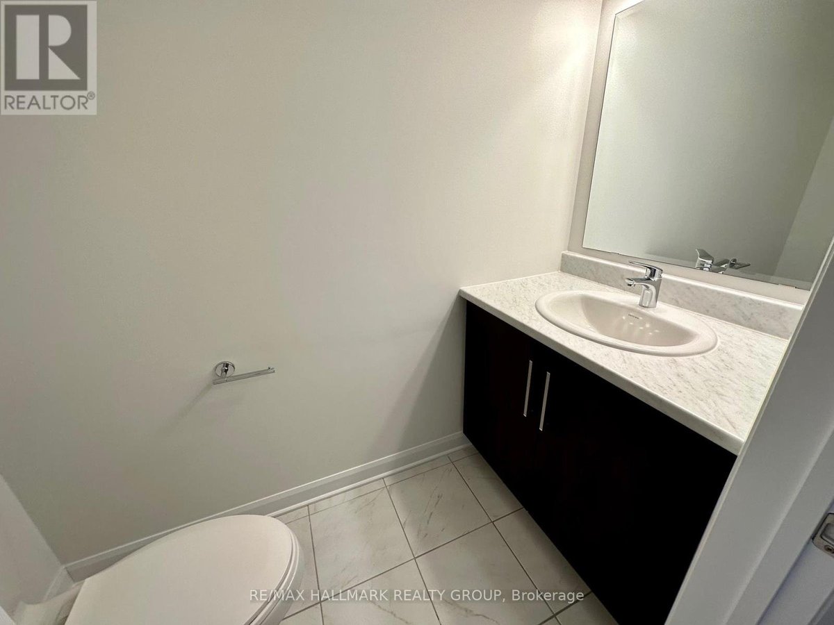 588 LILITH STREET - Photo 13