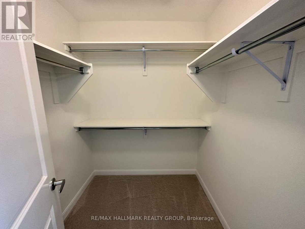 588 LILITH STREET - Photo 15