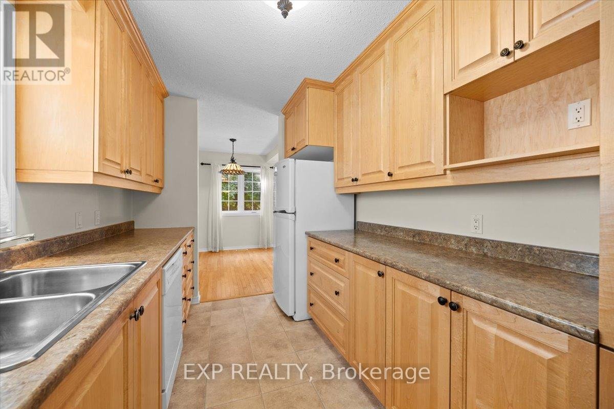 1678 BOISBRIAND CRESCENT - Photo 12