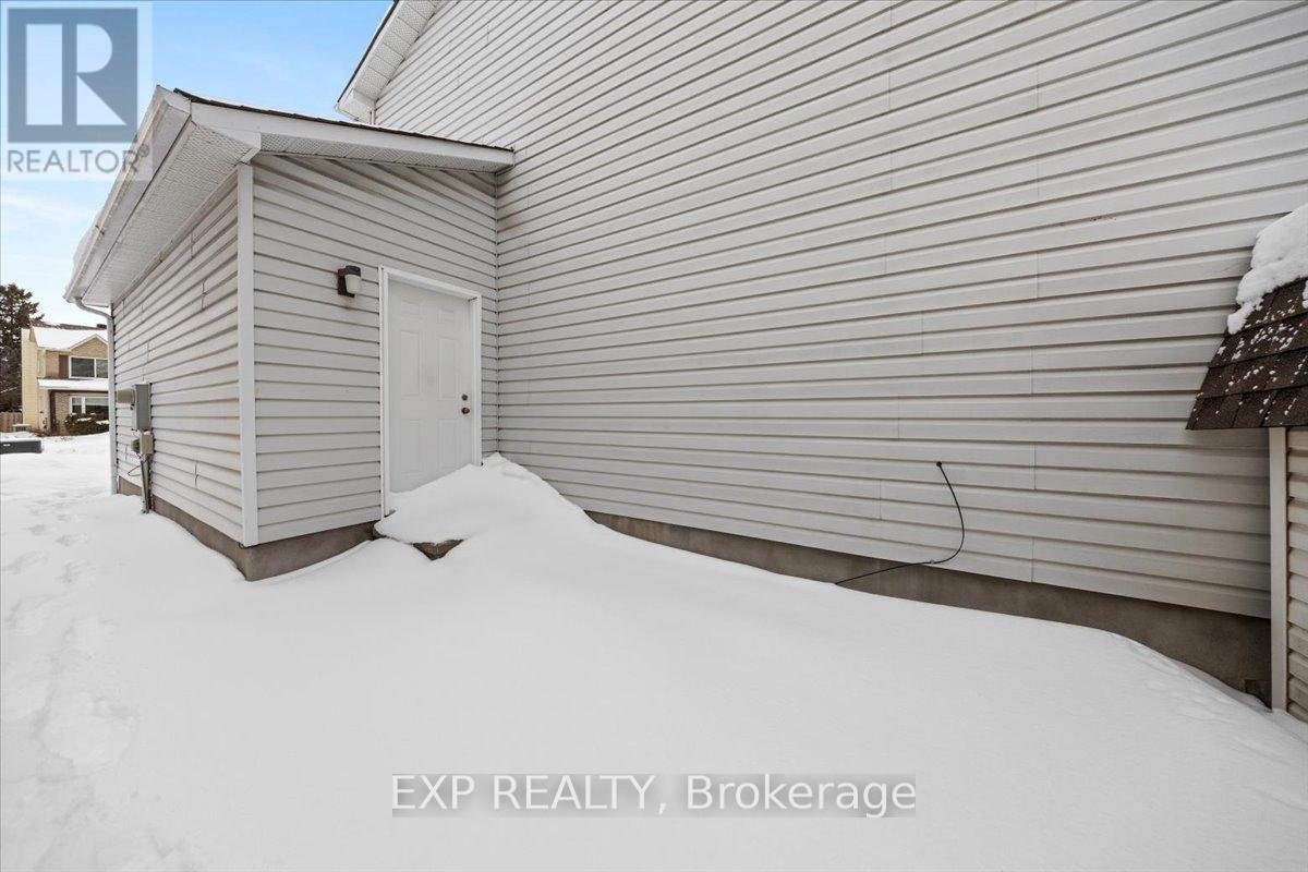 1678 BOISBRIAND CRESCENT - Photo 37
