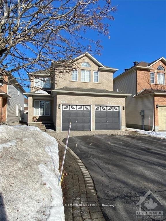 50 BELLINGHAM PLACE - Photo 1
