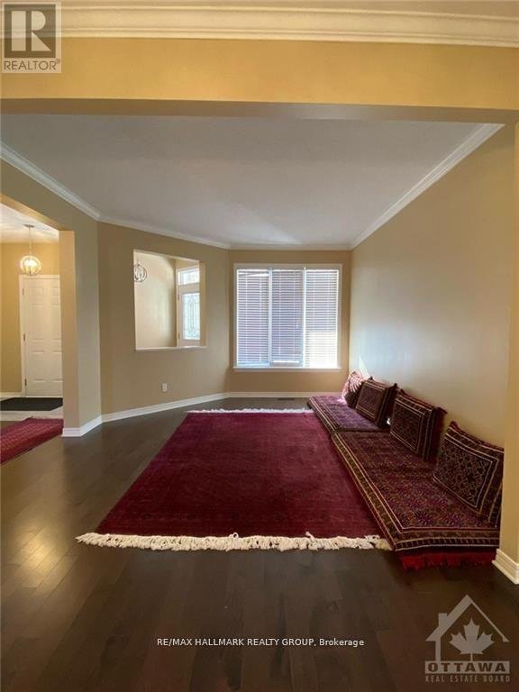 50 BELLINGHAM PLACE - Photo 5