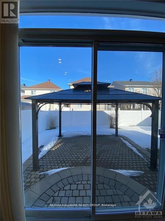 50 BELLINGHAM PLACE - Photo 12