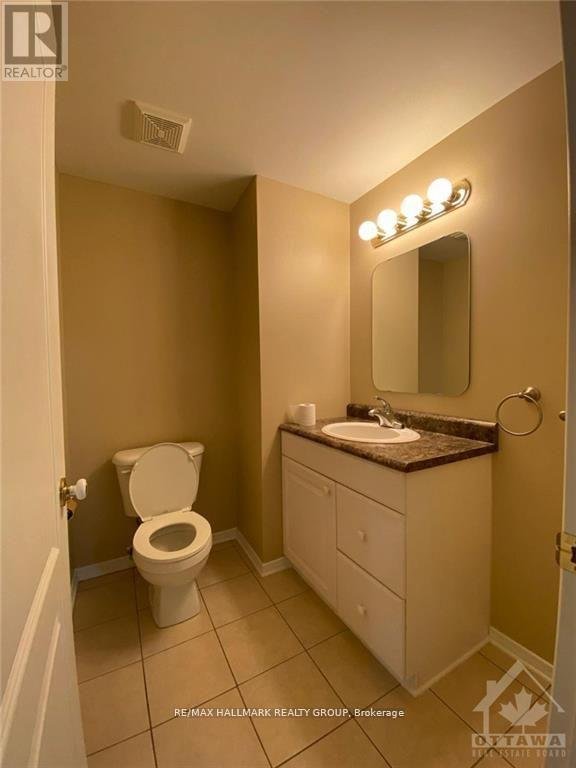 50 BELLINGHAM PLACE - Photo 26