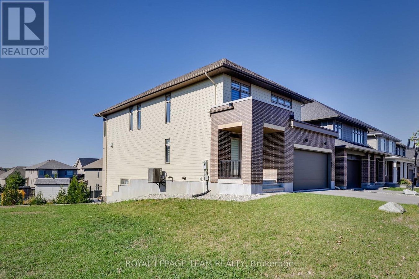 22 GREENSAND PLACE - Photo 2