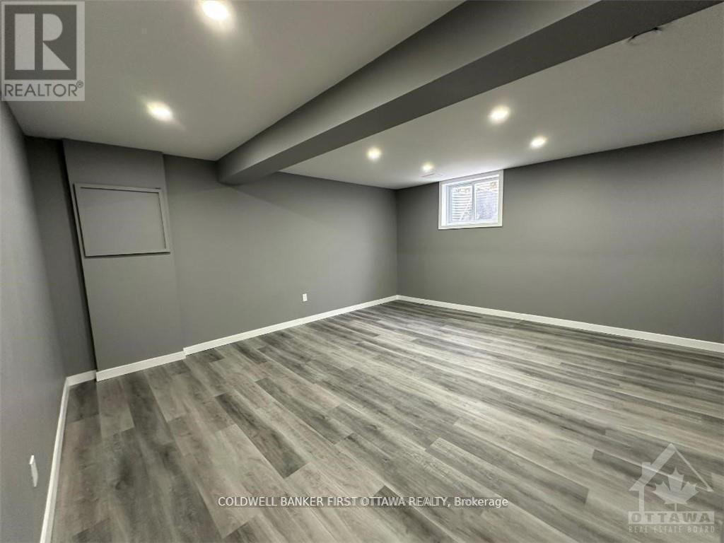68 BURLINGTON CRESCENT - Photo 15
