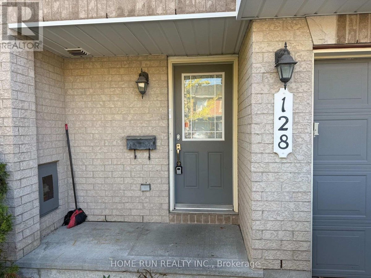 128 SORENTO STREET - Photo 2
