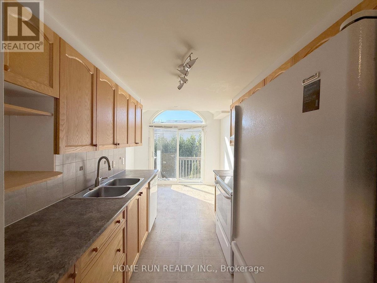 128 SORENTO STREET - Photo 9