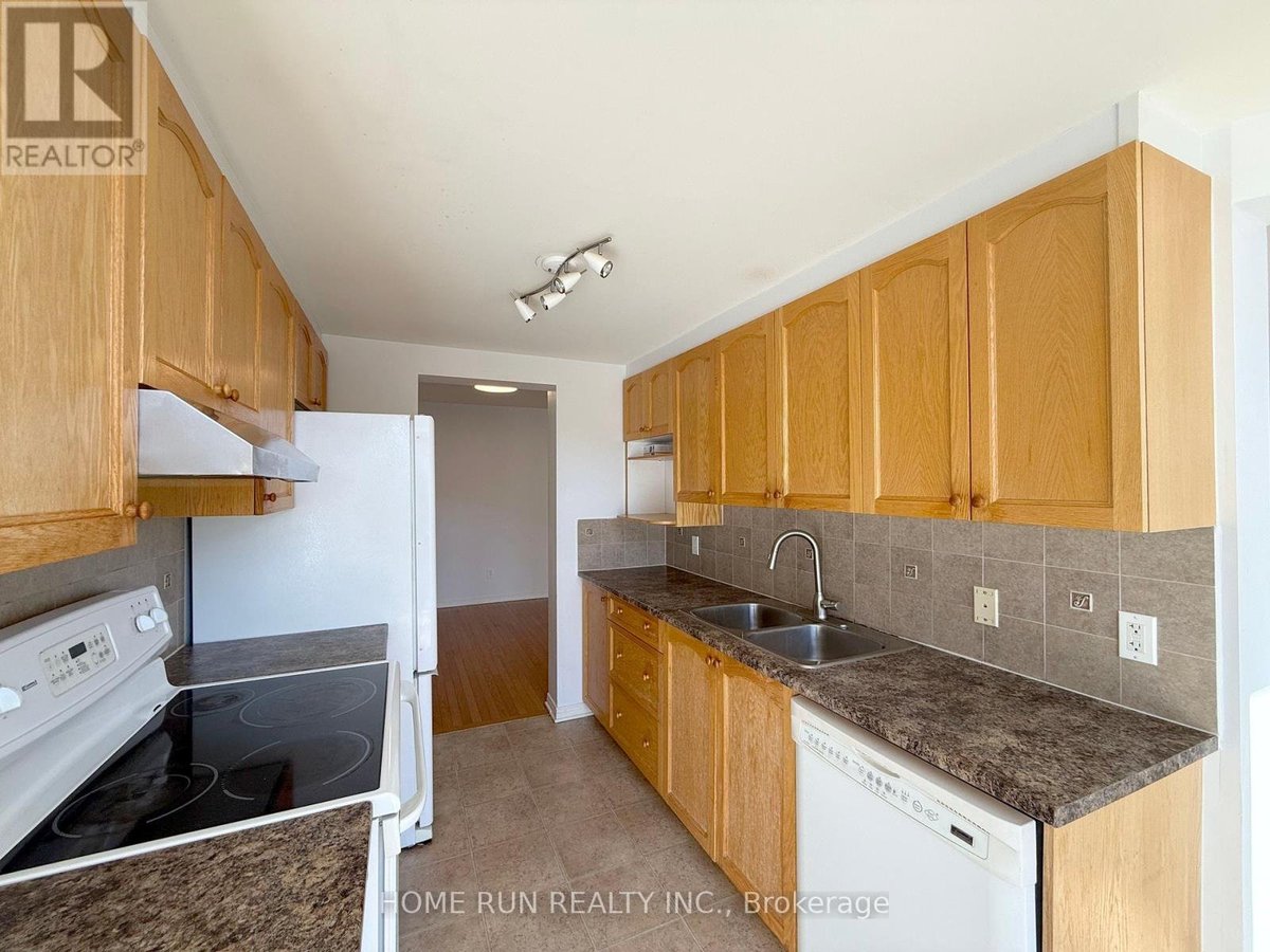 128 SORENTO STREET - Photo 10