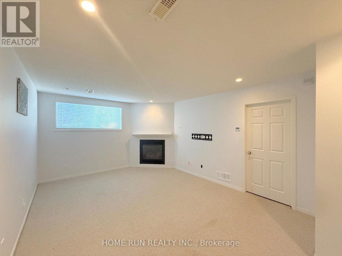 128 SORENTO STREET - Photo 29