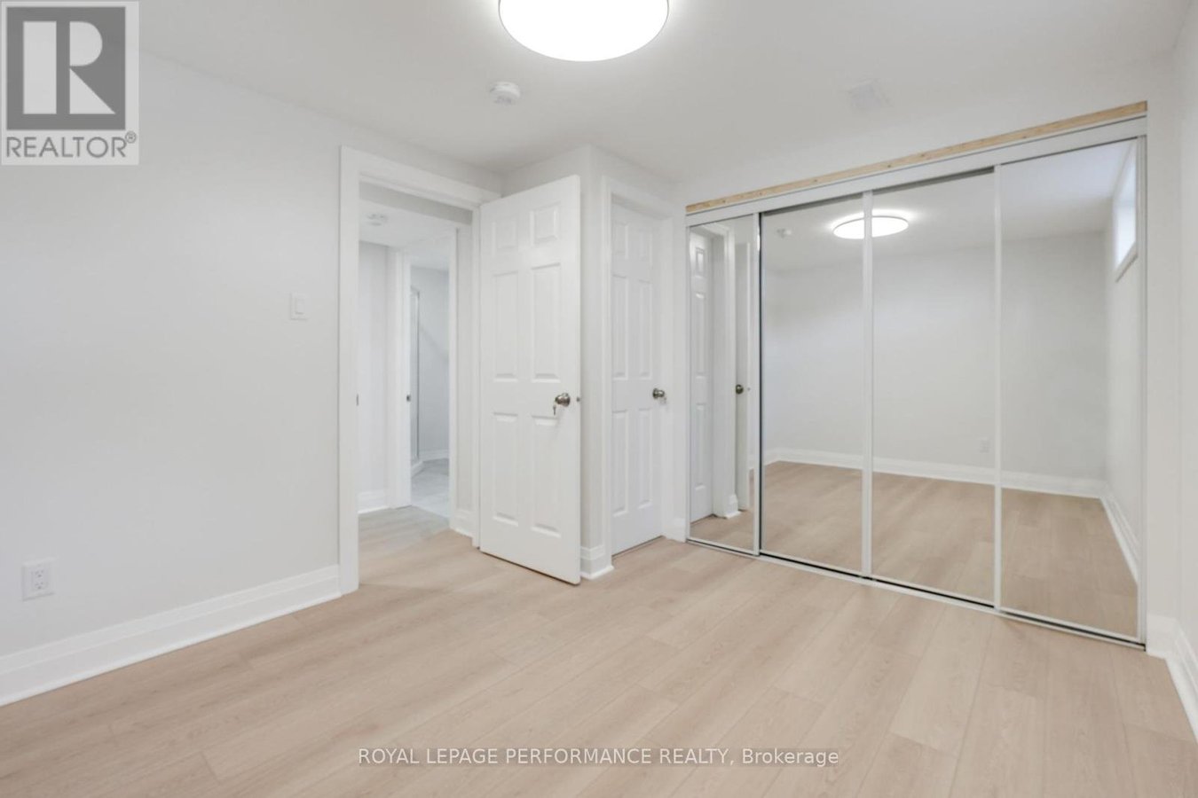 1820 APPLEFORD STREET - Photo 14