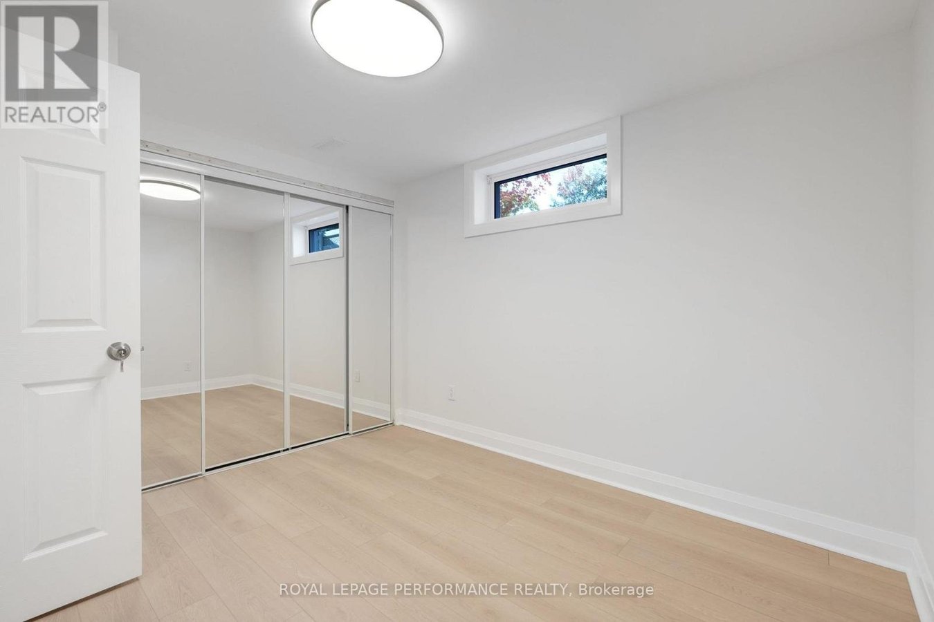 1820 APPLEFORD STREET - Photo 15