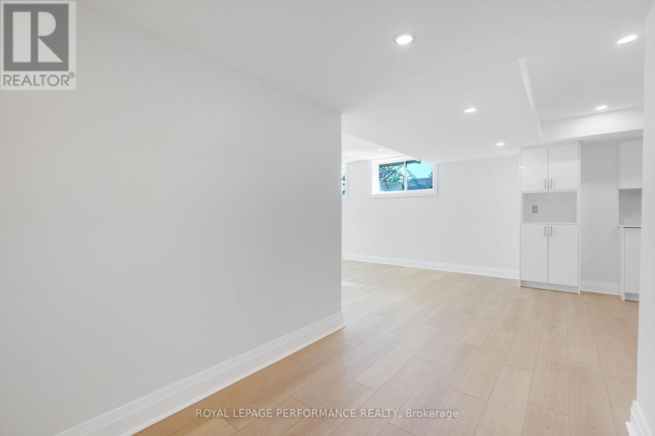 1820 APPLEFORD STREET - Photo 19