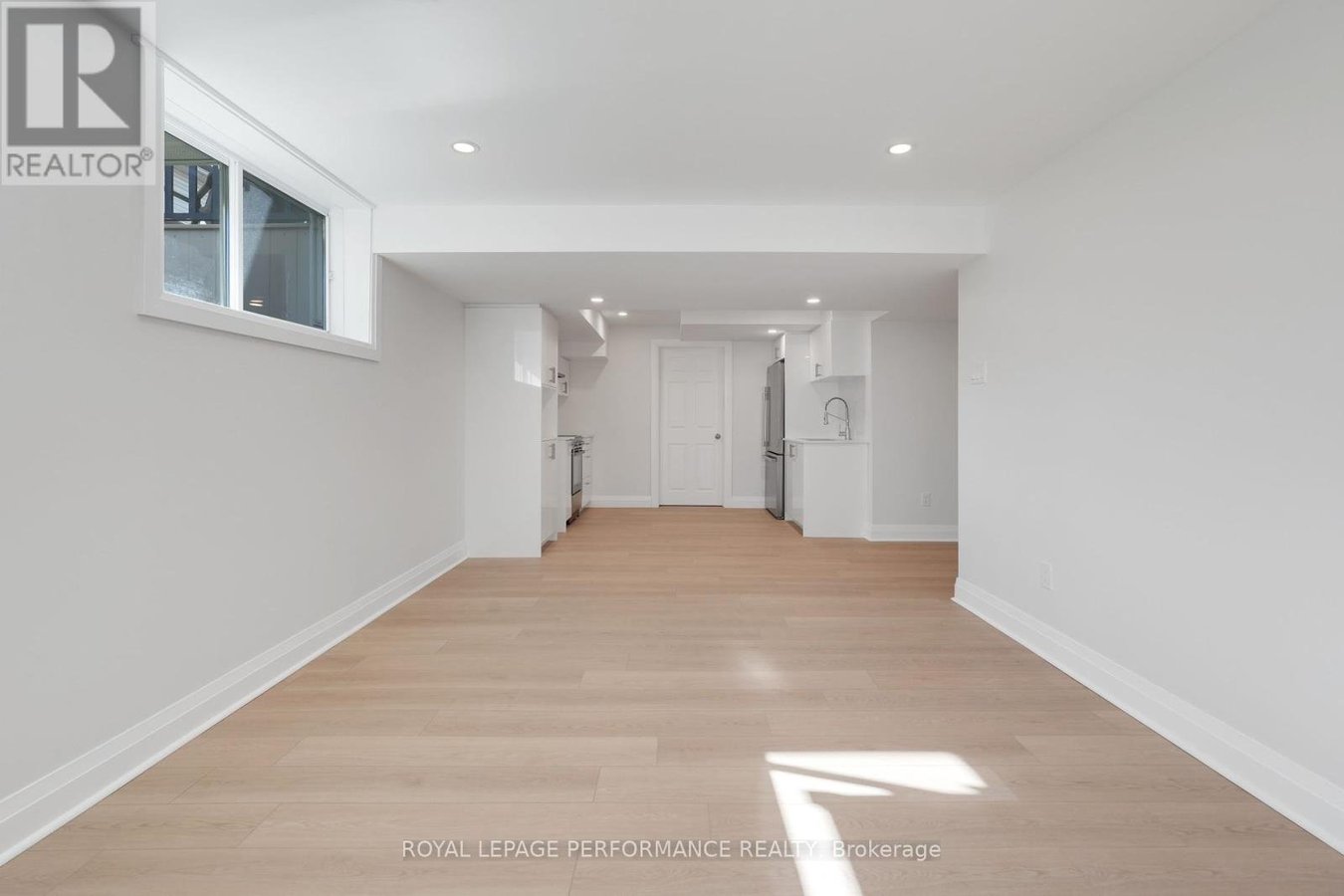1820 APPLEFORD STREET - Photo 22