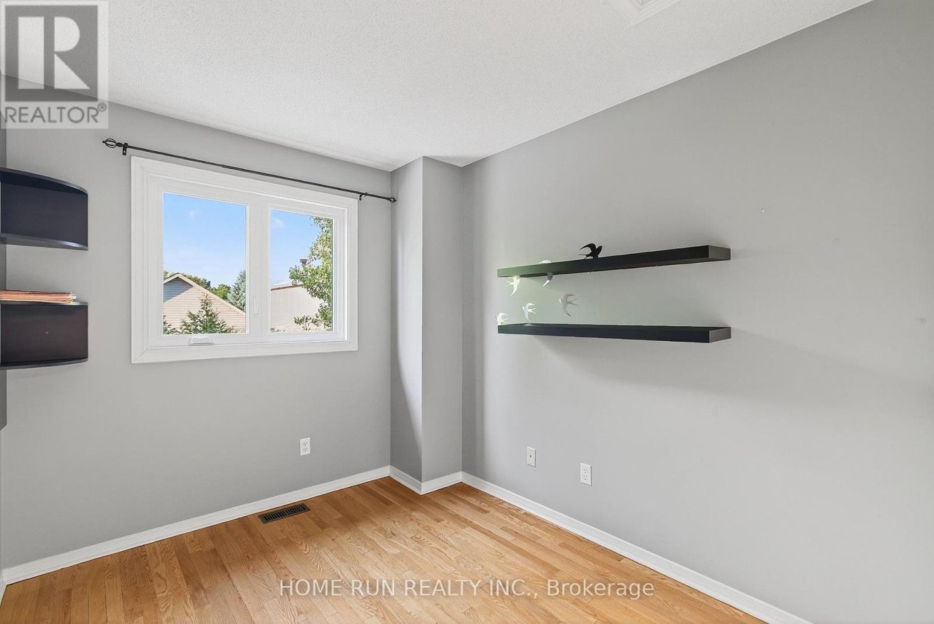 19 HARRINGTON COURT - Photo 25