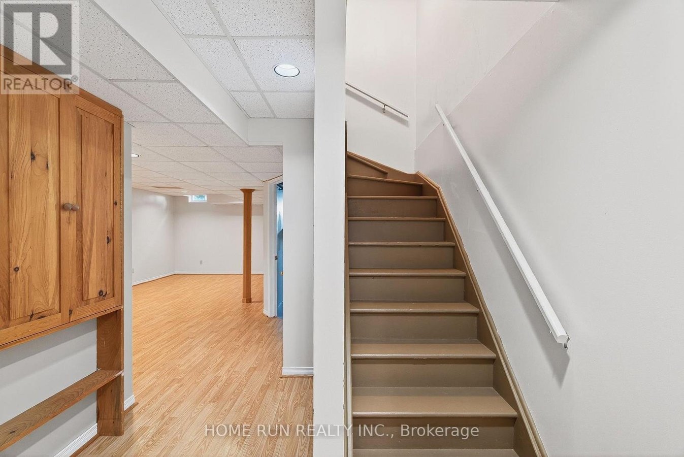 19 HARRINGTON COURT - Photo 32