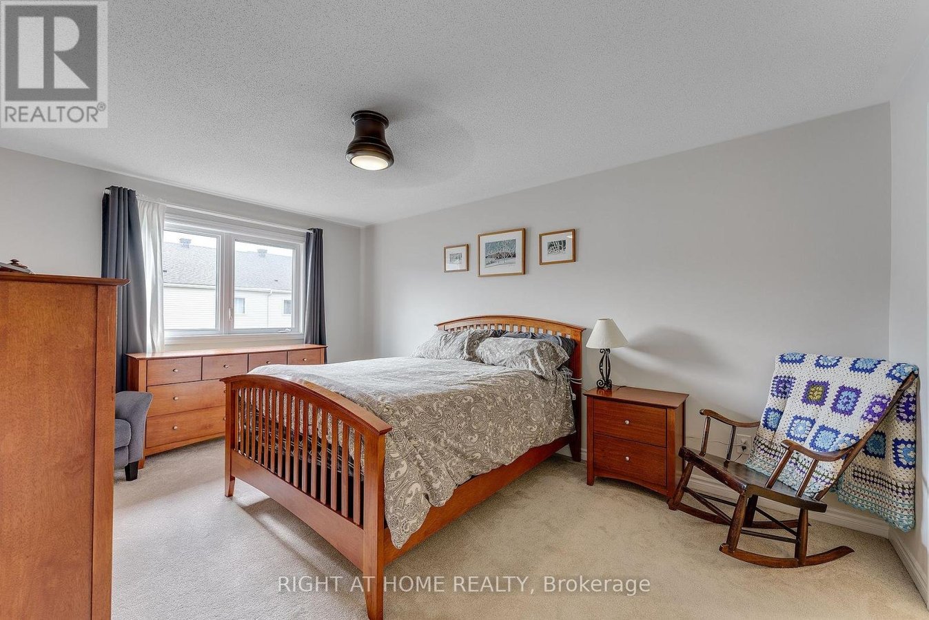 715 DERREEN AVENUE - Photo 18