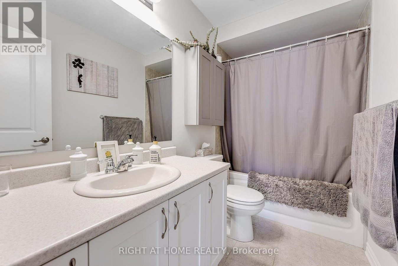 715 DERREEN AVENUE - Photo 22
