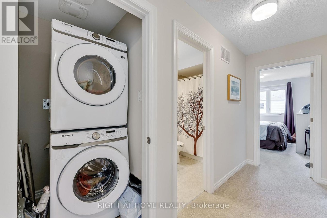 715 DERREEN AVENUE - Photo 28