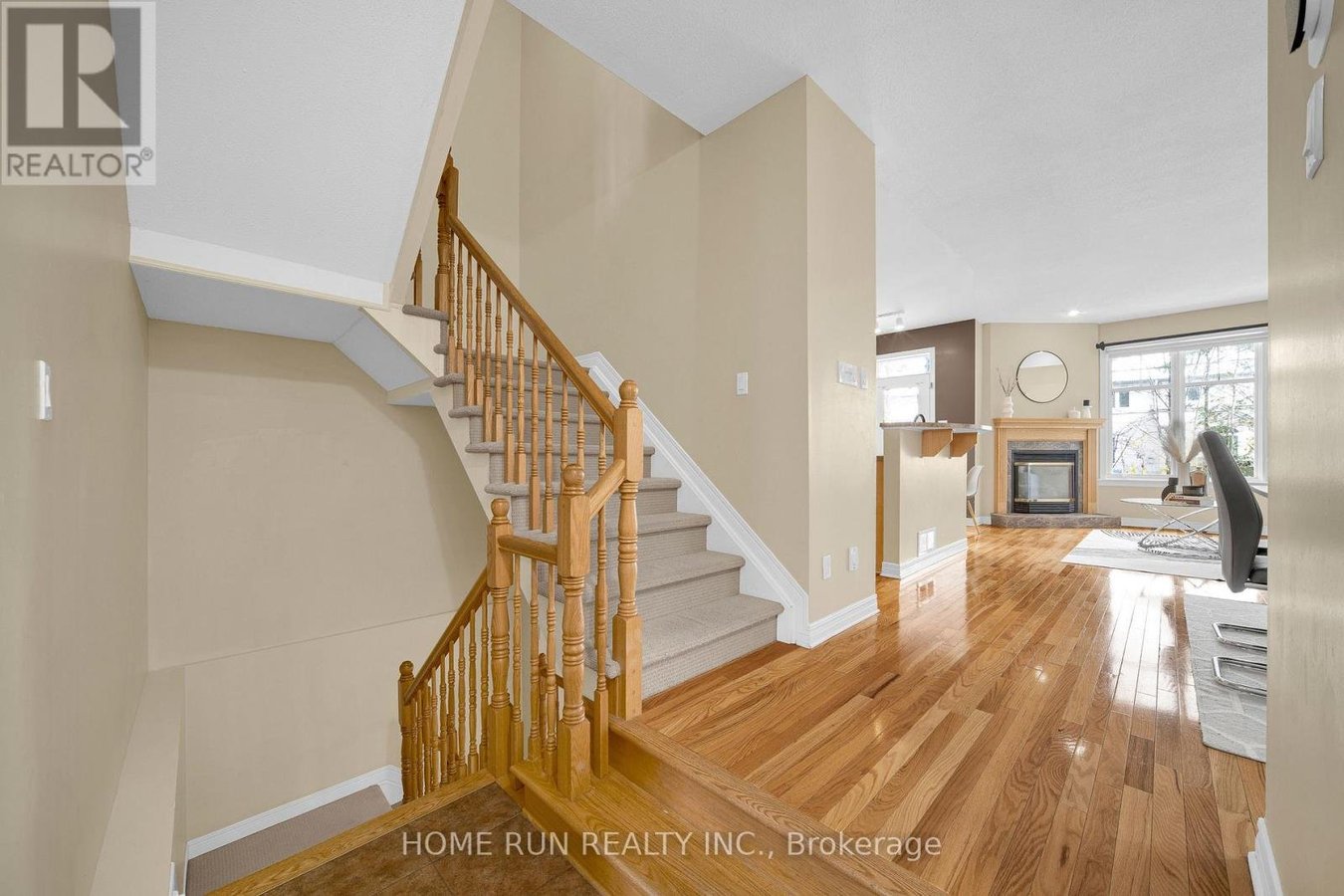 517 DEVONWOOD CIRCLE - Photo 8