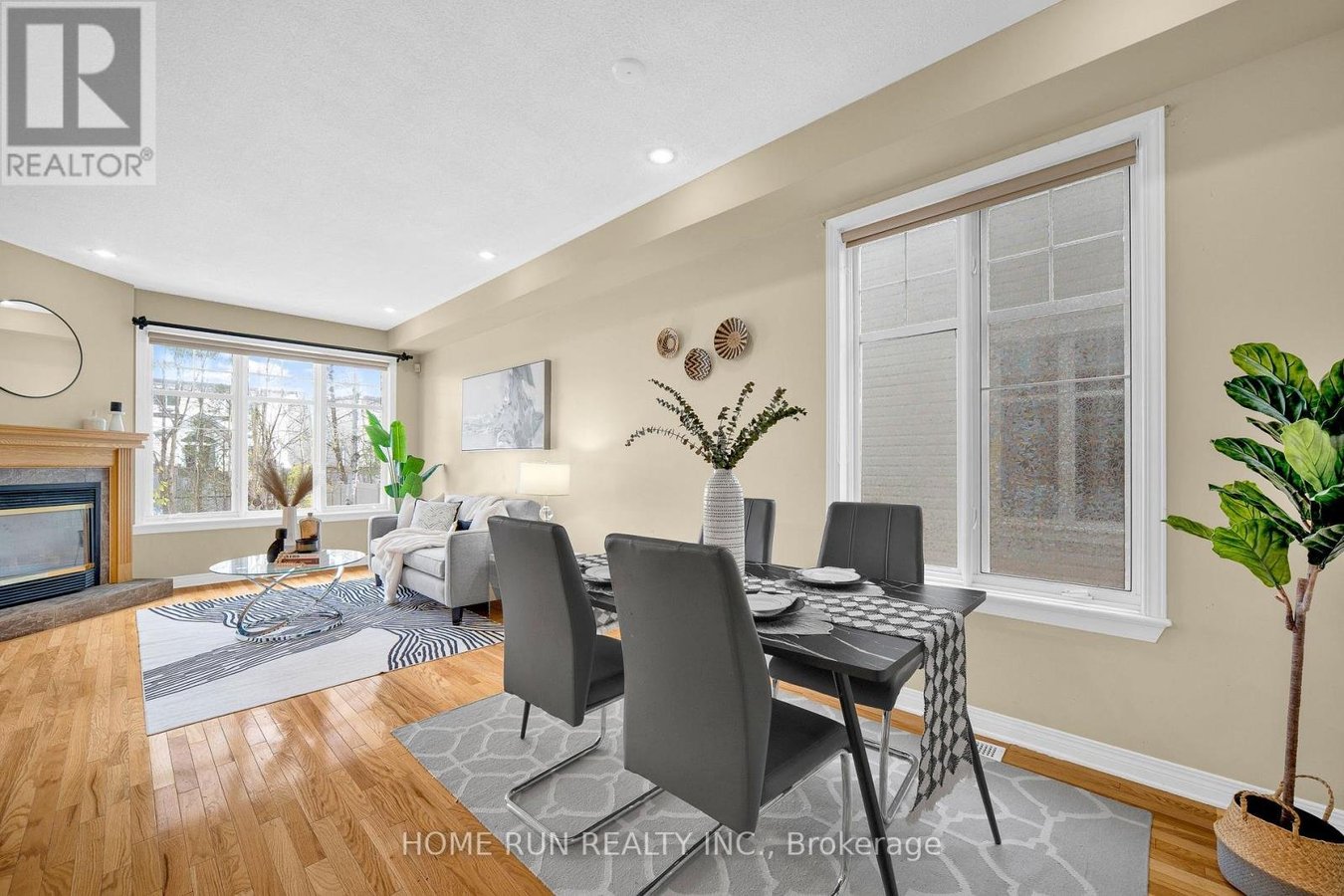 517 DEVONWOOD CIRCLE - Photo 9