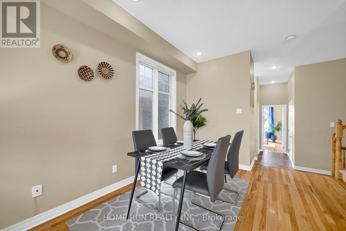 517 DEVONWOOD CIRCLE - Photo 12