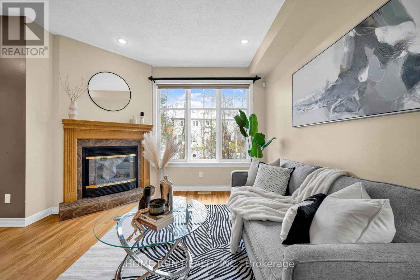 517 DEVONWOOD CIRCLE - Photo 24