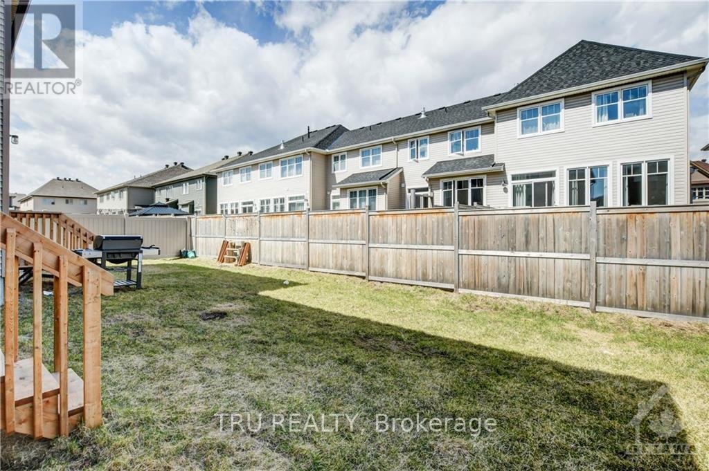 23 MERRILL STREET - Photo 28