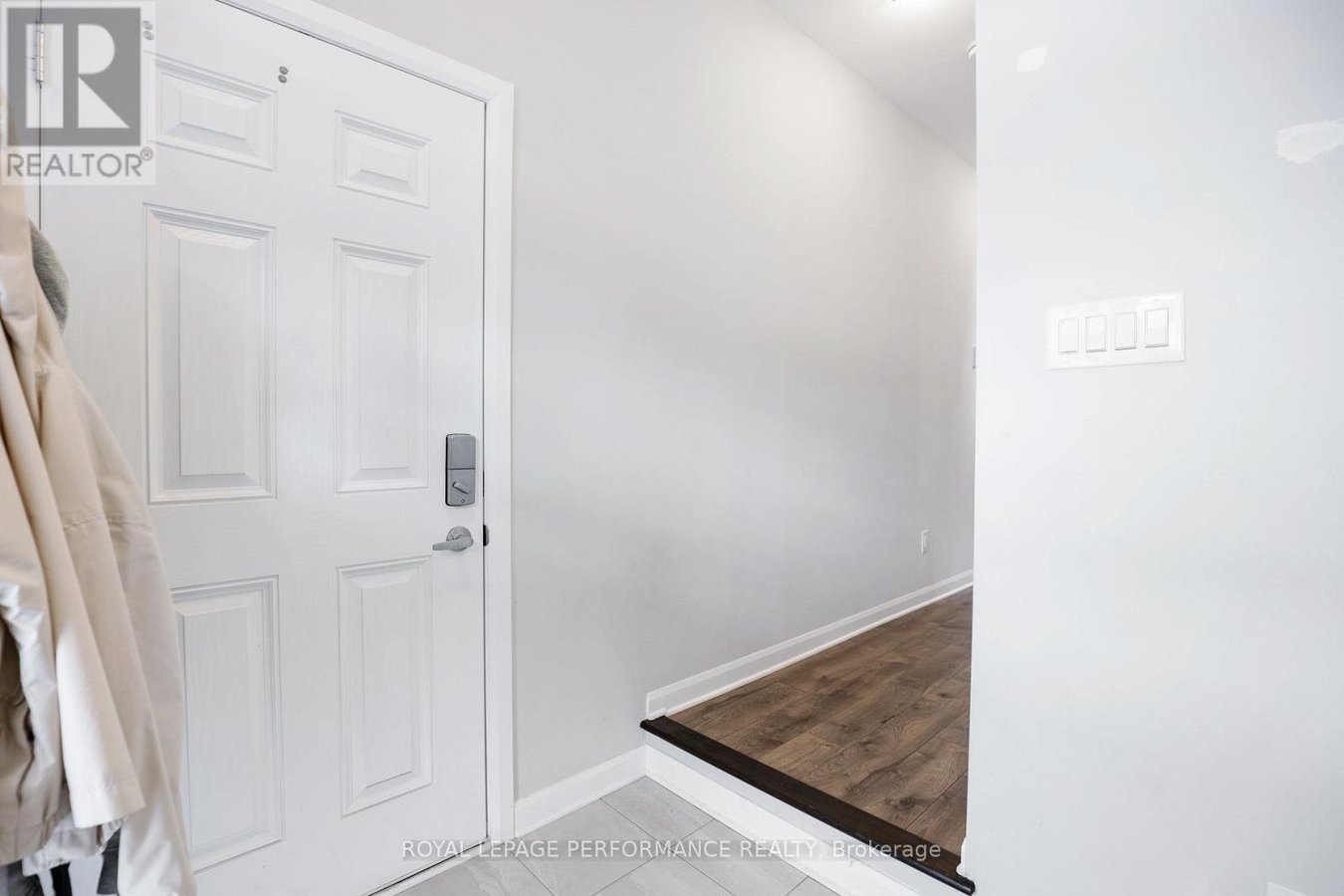 318 GUPPY GROVE - Photo 5