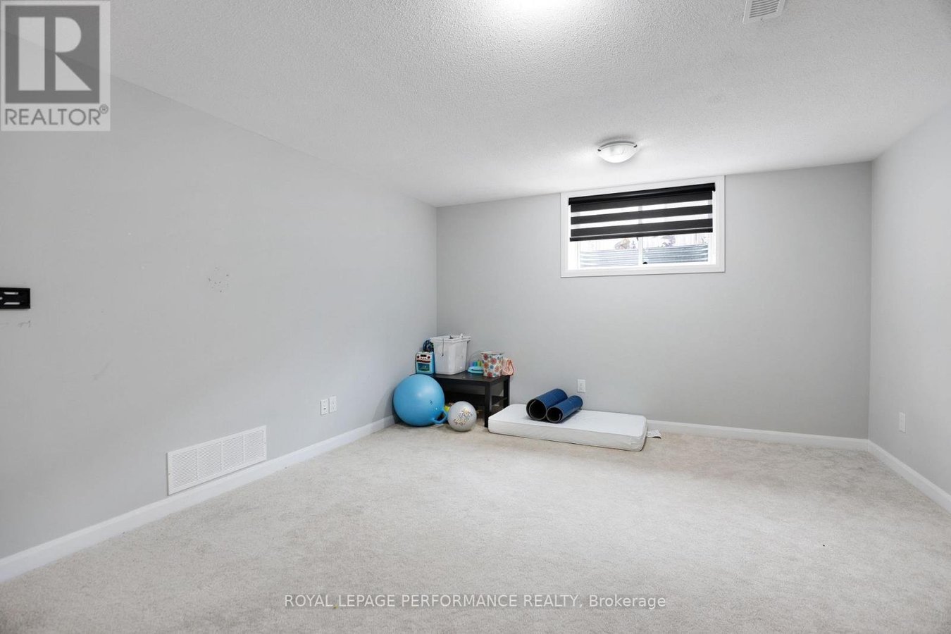 318 GUPPY GROVE - Photo 28