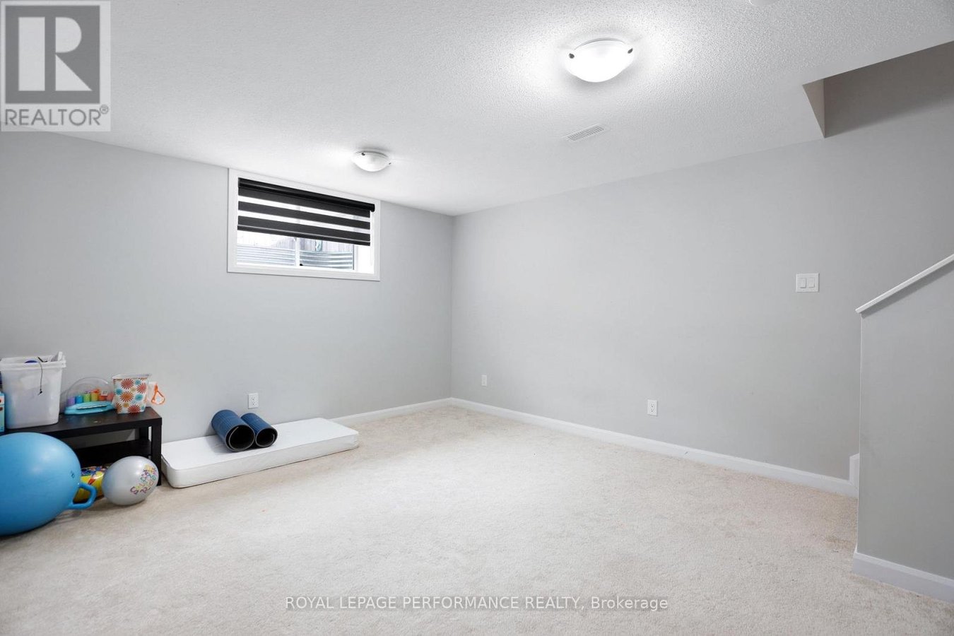 318 GUPPY GROVE - Photo 29