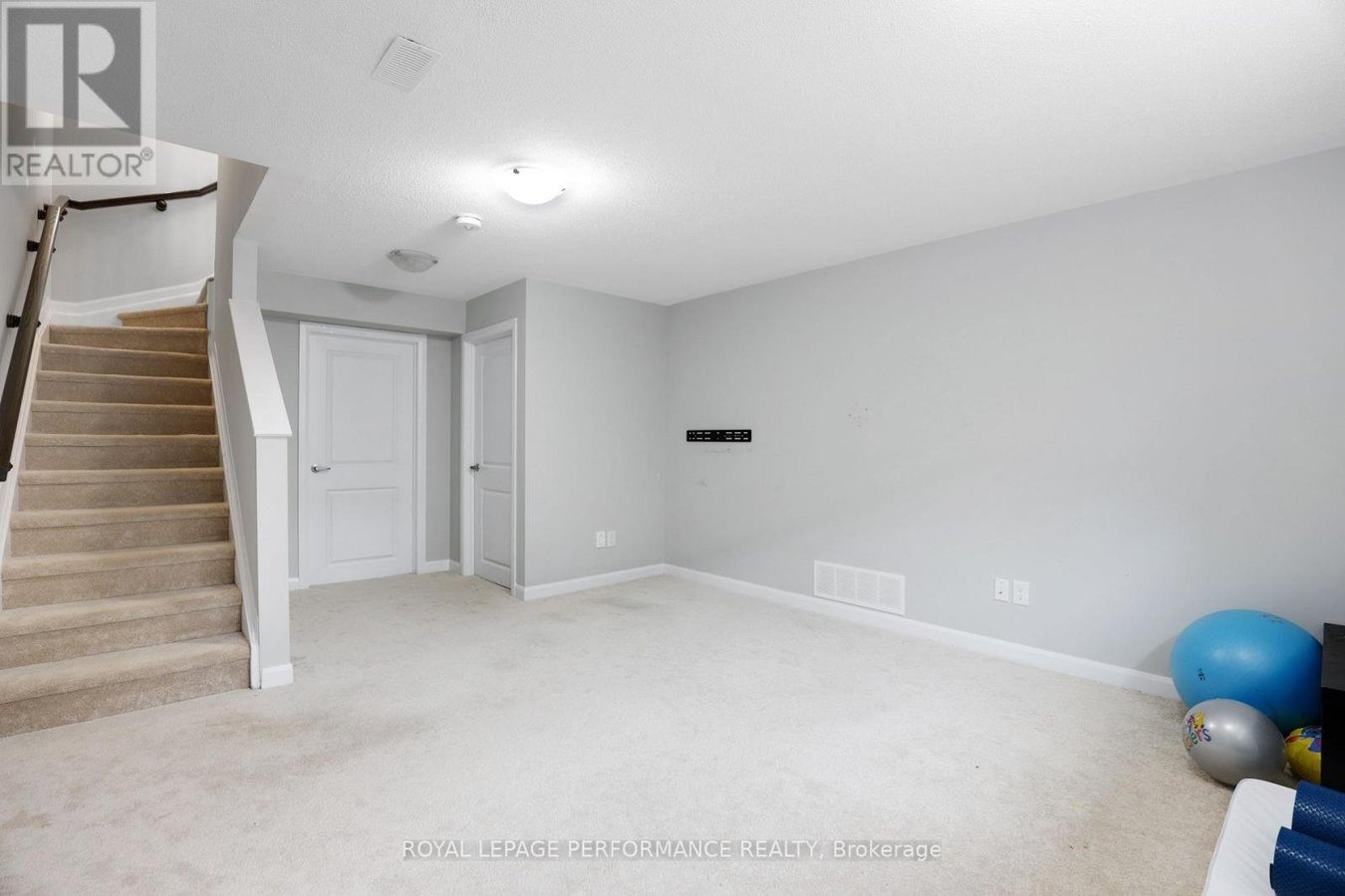 318 GUPPY GROVE - Photo 30