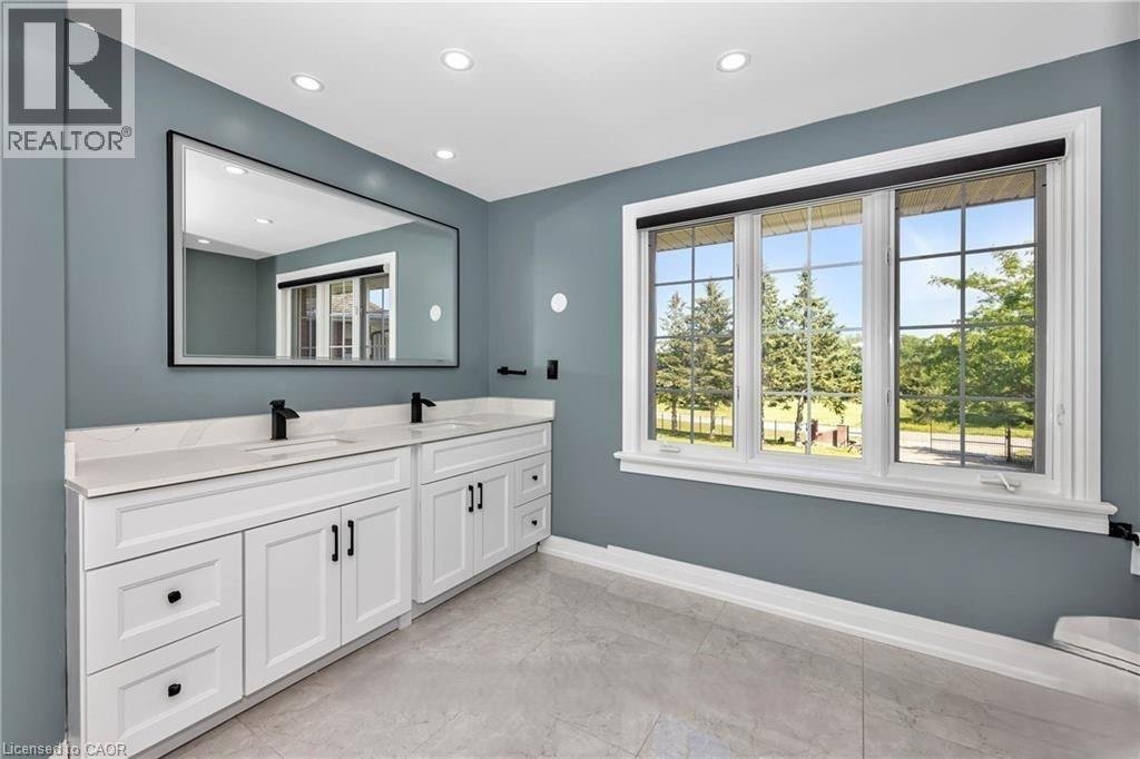 141 KERRY HILL Crescent - Photo 18