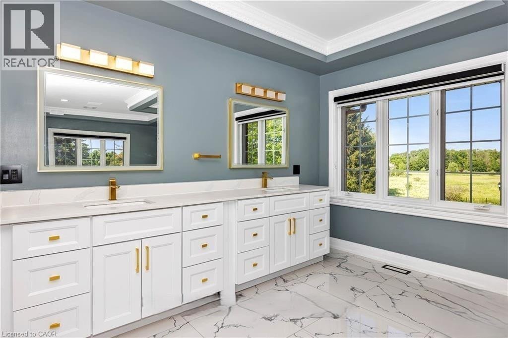 141 KERRY HILL Crescent - Photo 19