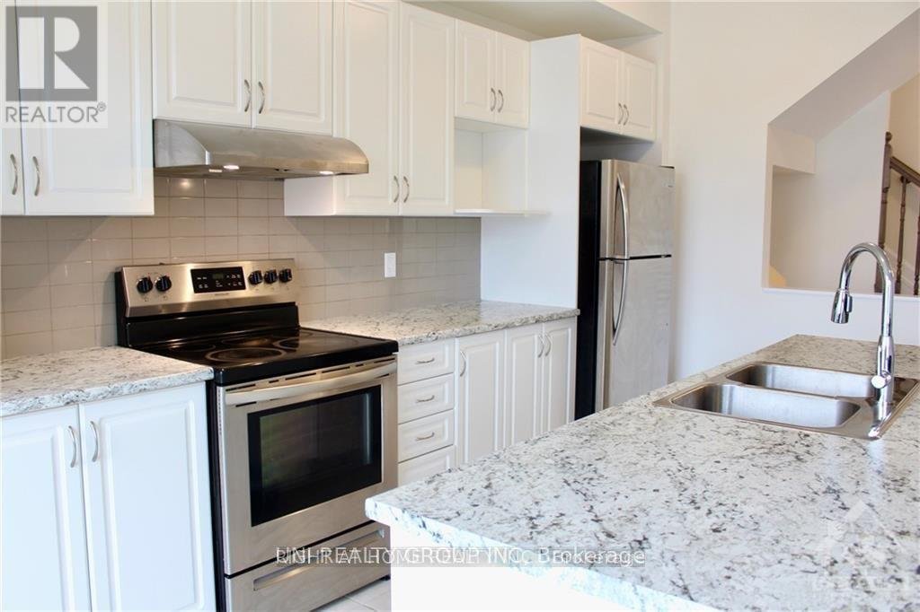 151 BENDING WAY - Photo 6