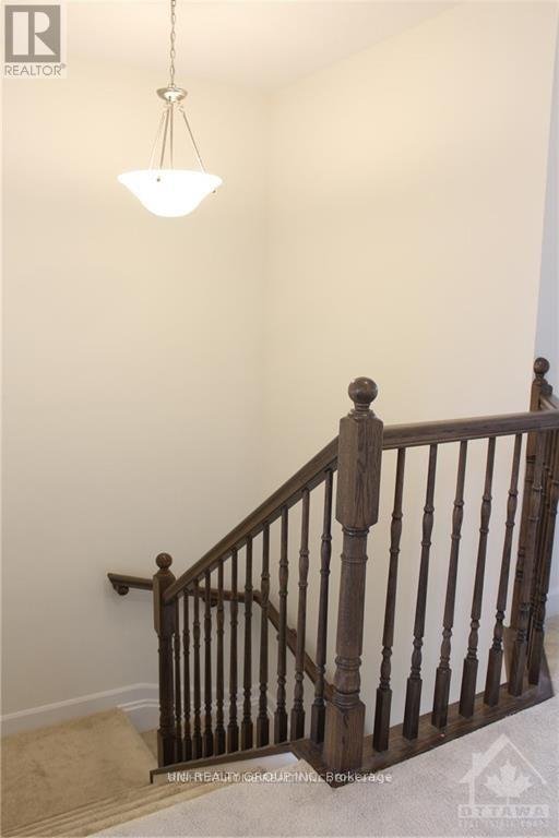 151 BENDING WAY - Photo 14
