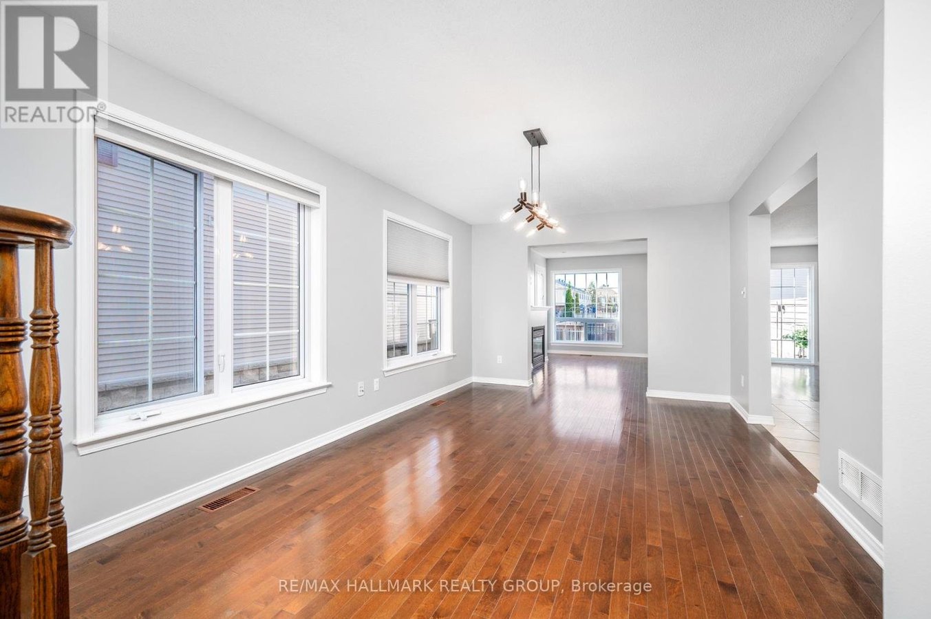 306 TABARET STREET - Photo 5