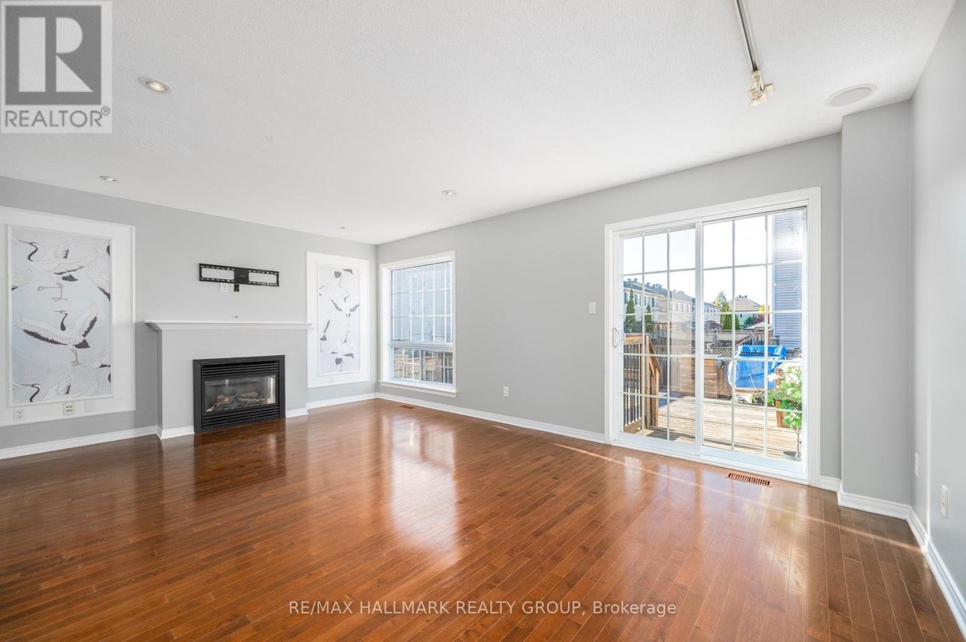 306 TABARET STREET - Photo 13