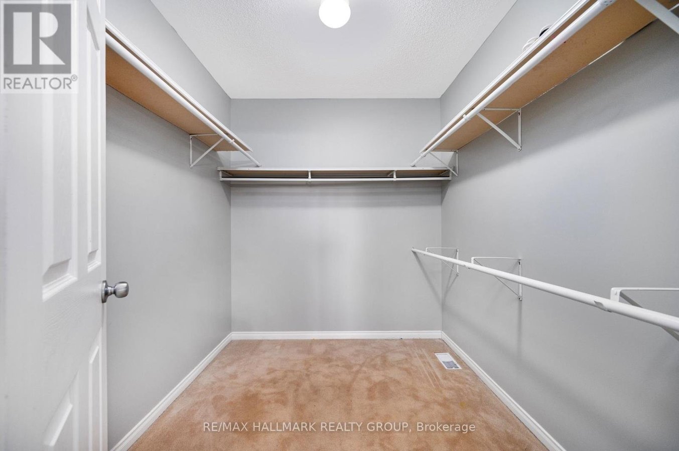 306 TABARET STREET - Photo 26