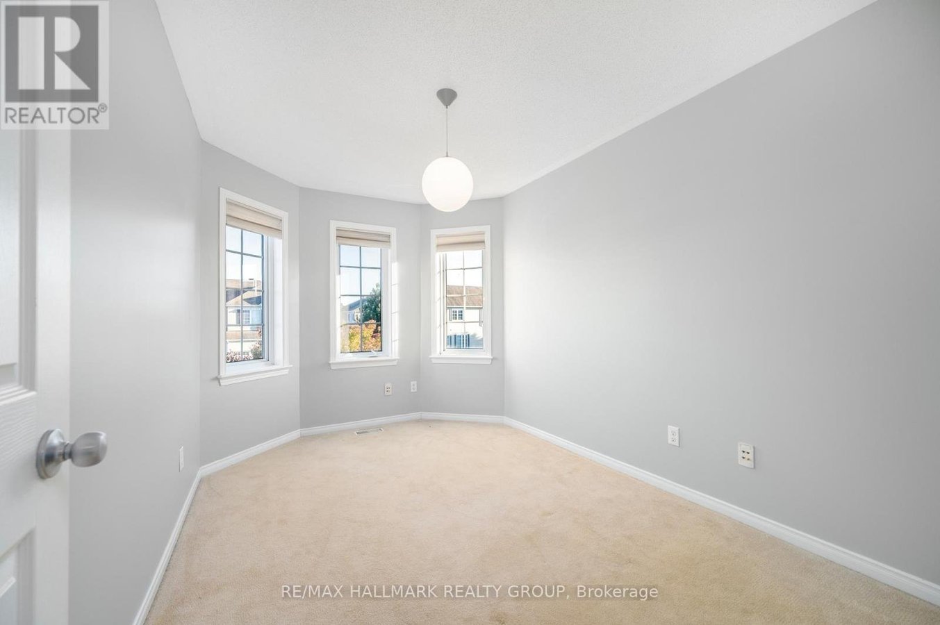 306 TABARET STREET - Photo 28