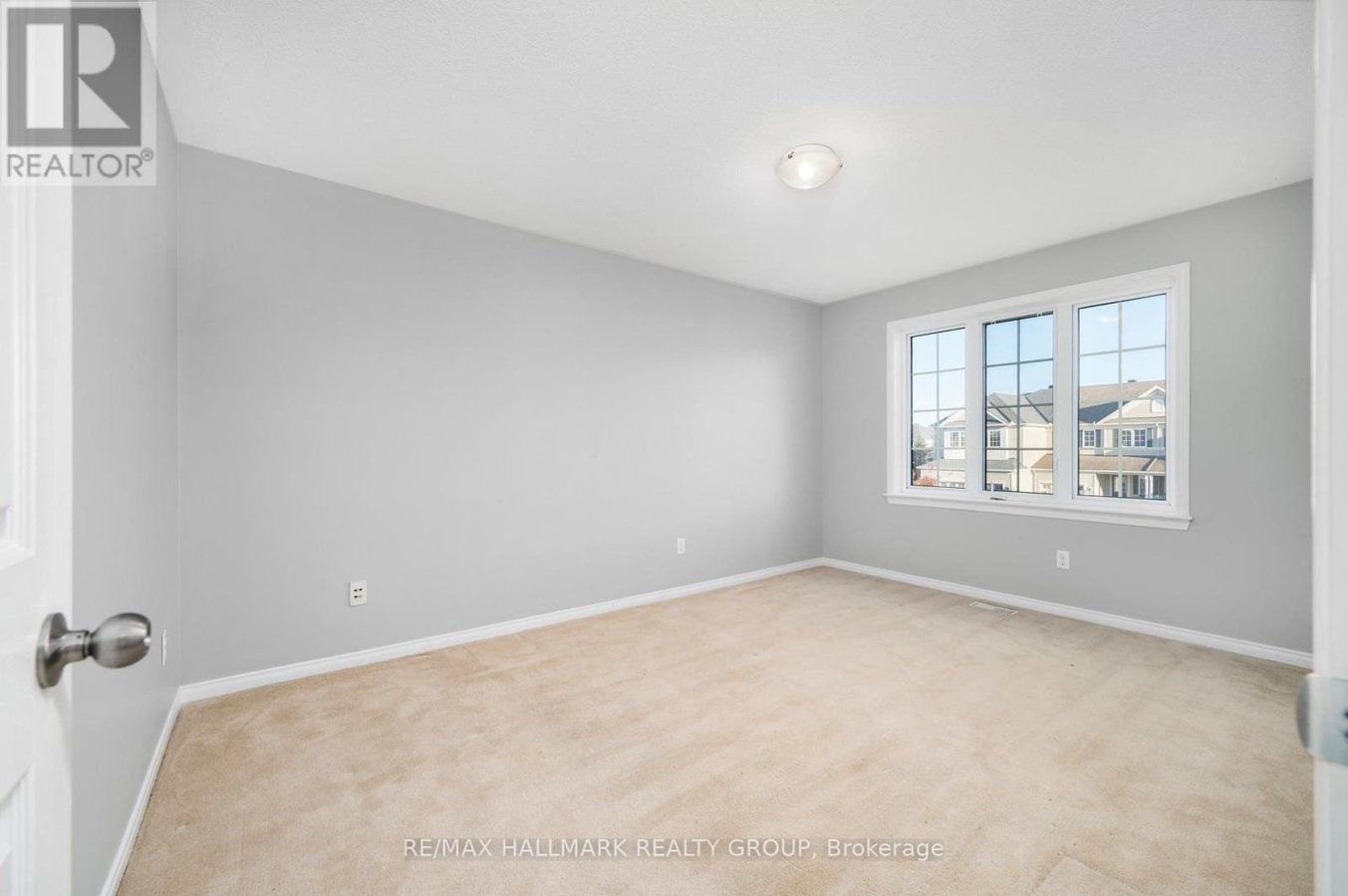 306 TABARET STREET - Photo 31