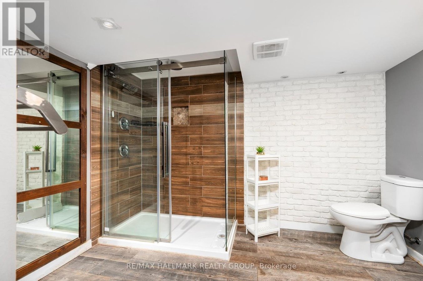 306 TABARET STREET - Photo 39