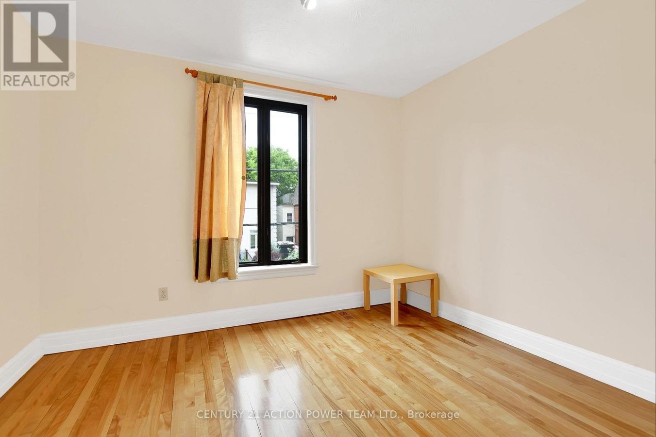 58 VAUGHAN STREET - Photo 22