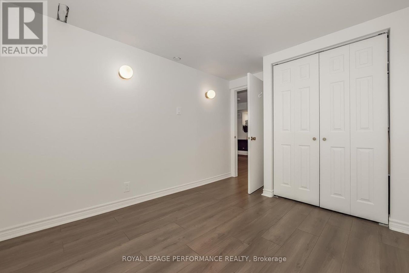2018 QUINCY AVENUE - Photo 27