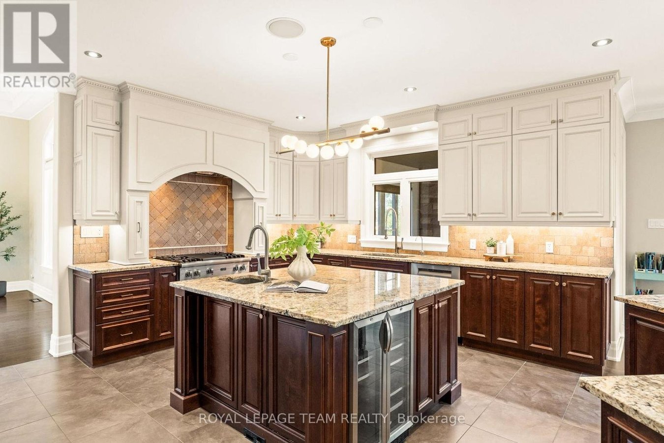 6132 PEBBLEWOODS DRIVE - Photo 12