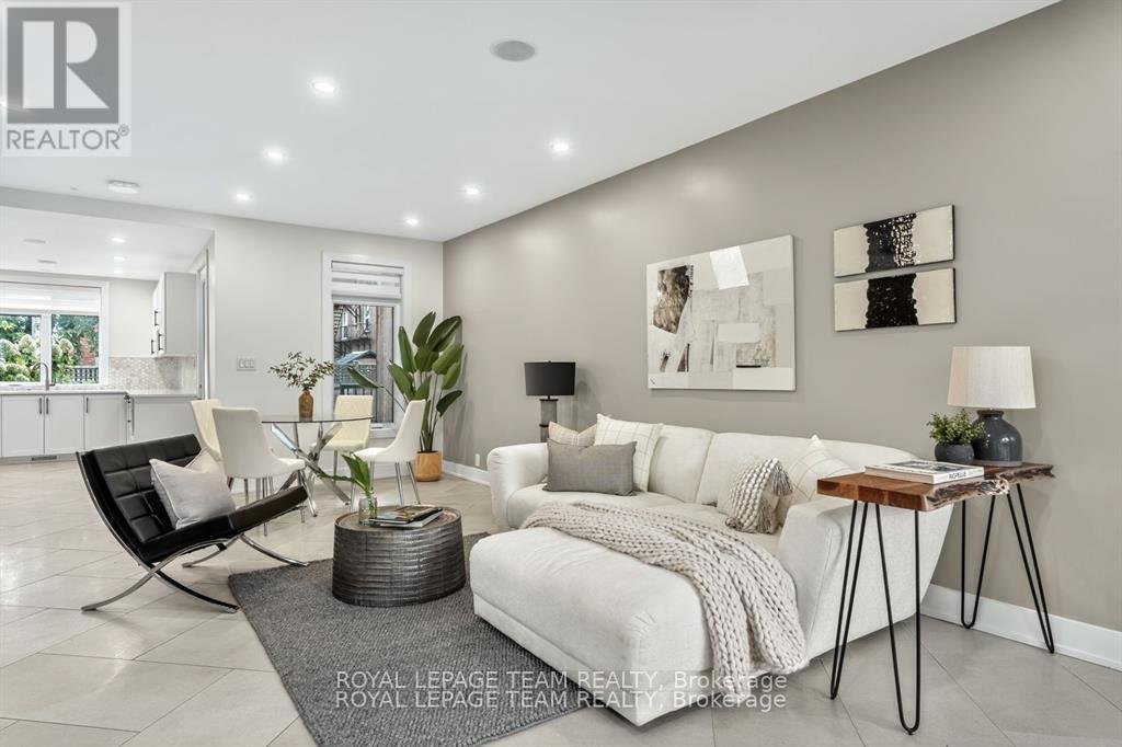 16 FIRST AVENUE - Photo 3