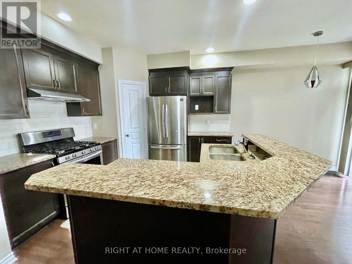 359 KINGBROOK DRIVE - Photo 5
