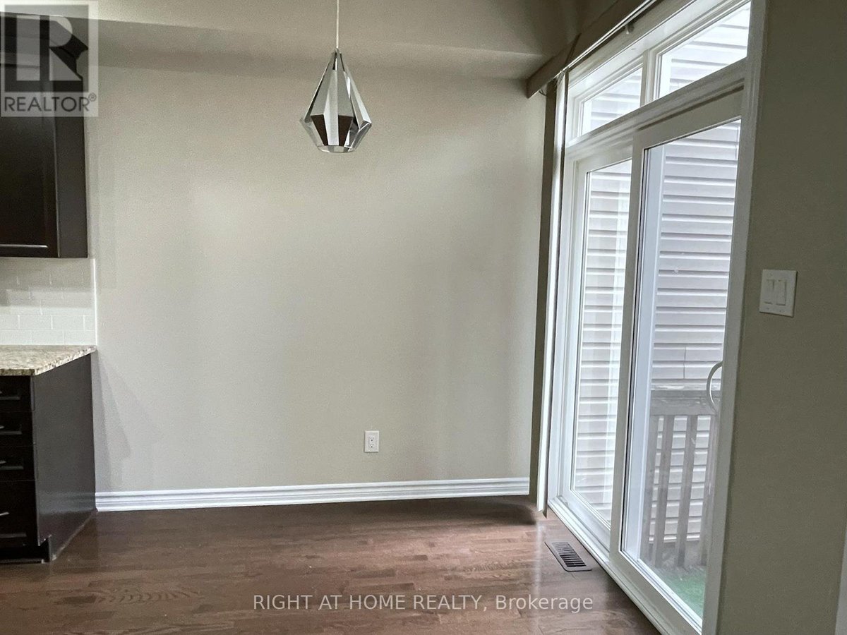 359 KINGBROOK DRIVE - Photo 6